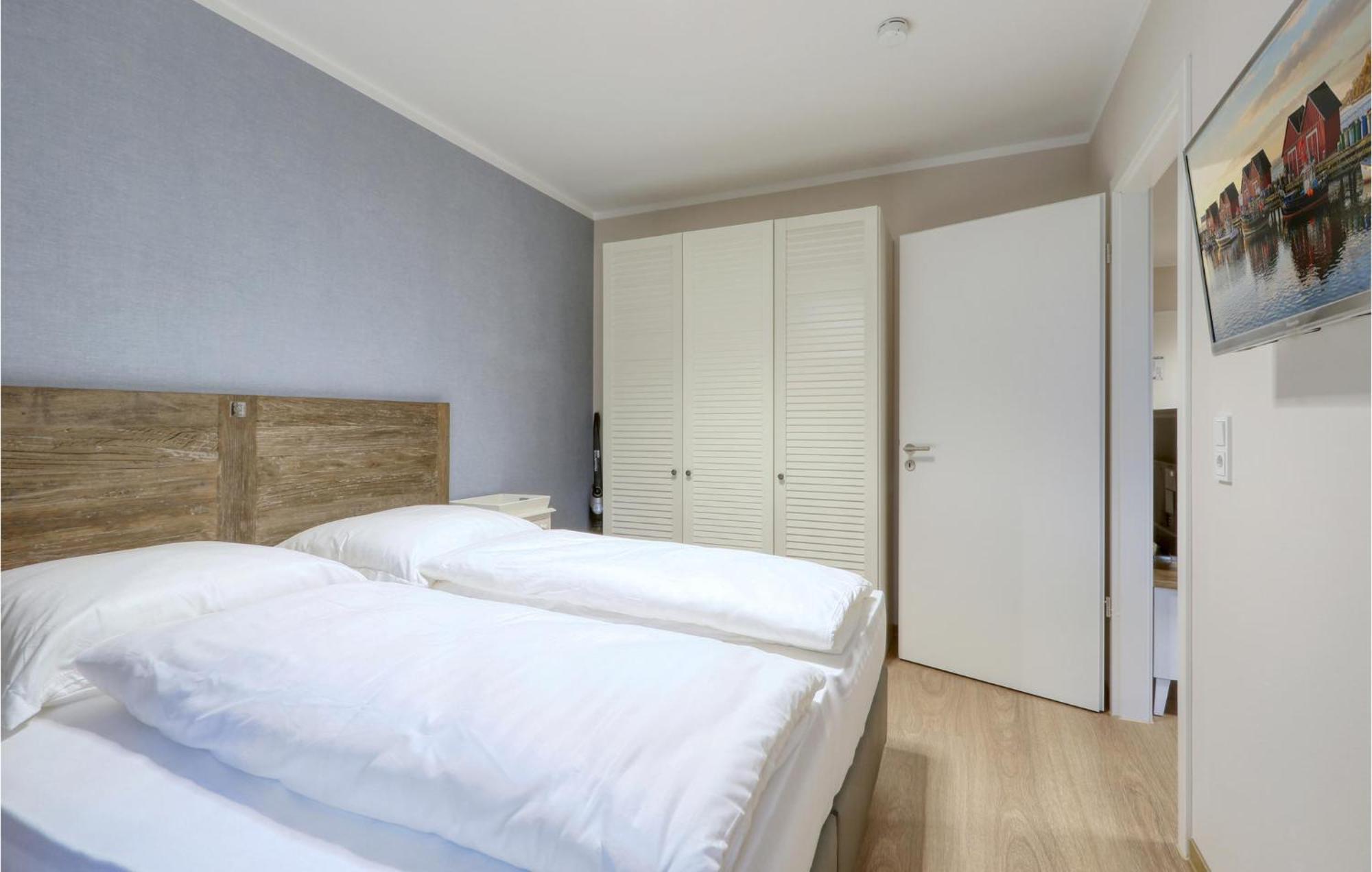 Awesome apartment in Ostseebad Boltenhagen with 1 Bedrooms, Sauna&WiFi Buitenkant foto